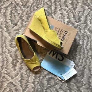 TOMS Mustard Cord Wrap Wedges